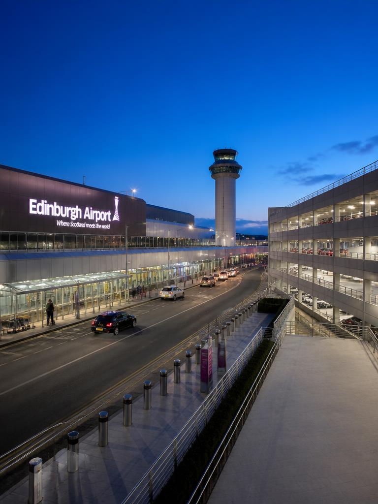On-airport airport parking